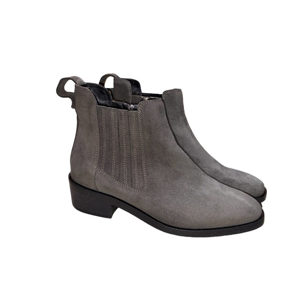 Aquatalia Carmie Gray Suede Leather Ankle Boots    Size: 7M